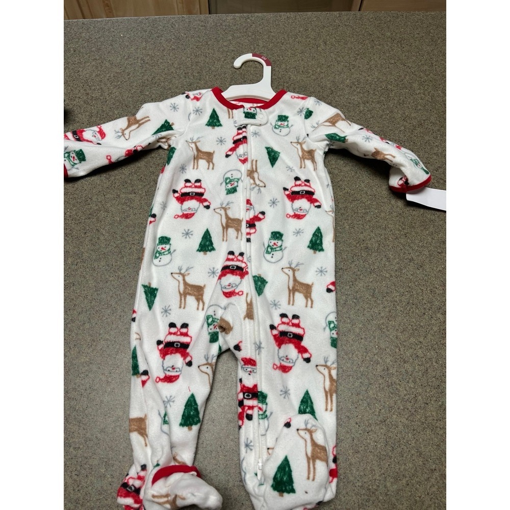 Christmas Carter's NWT 6 mo fleece sleeper Santa and reindeer‎